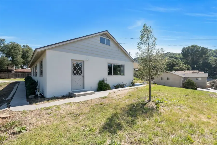 25030 Atwood Boulevard, Newhall, CA 91321 - #3