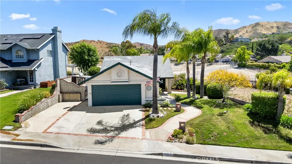 28924 Raintree Lane, Santa Clarita, CA 91390 - #1