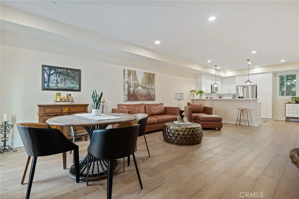 44 Coronado Street #202, San Buenaventura Ventura, CA 93001 - #1