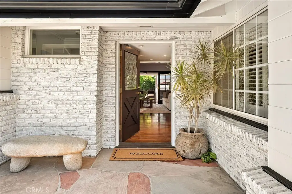 5240 Fulton, Sherman Oaks, CA 91401 - #1