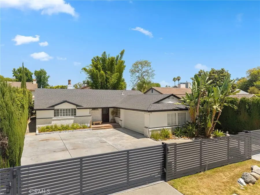 5240 Fulton, Sherman Oaks, CA 91401 - #2