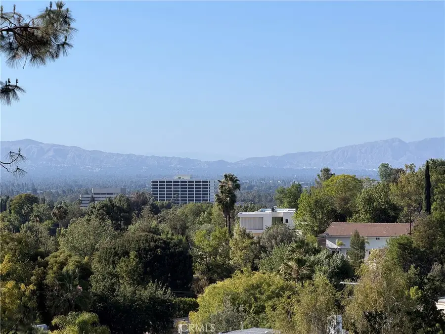16529 Adlon Road, Encino, CA 91436 - #2