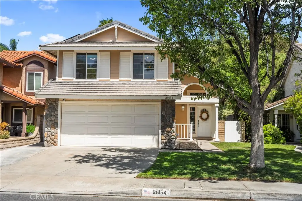 28154 Guilford Lane, Saugus, CA 91350 - #1