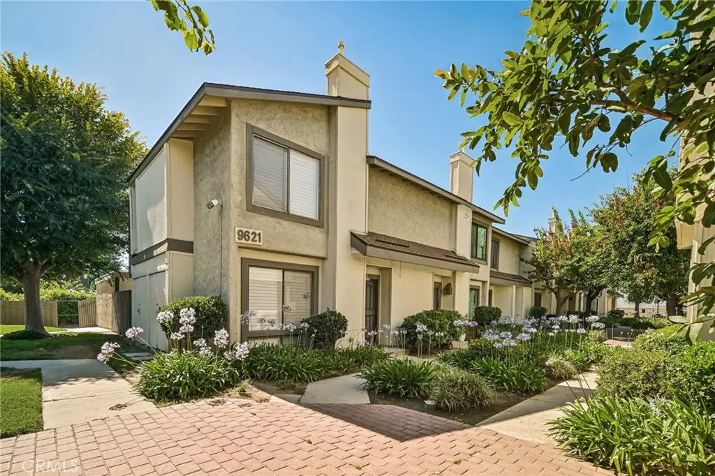 9621 Sepulveda Boulevard #5, North Hills, CA 91343 - #1