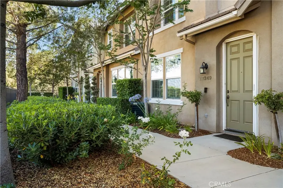 27249 Riverview Lane, Valencia, CA 91354 - #3