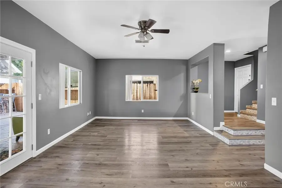 9354 Burnet #105, North Hills, CA 91343 - #2