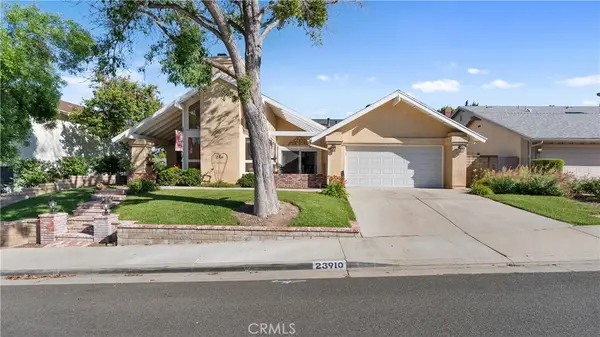 23910 Plaza Gavilan, Valencia, CA 91355
