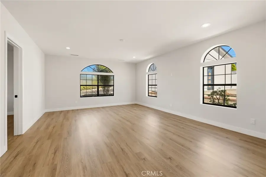 450 W Loop, Camarillo, CA 93010 - #3