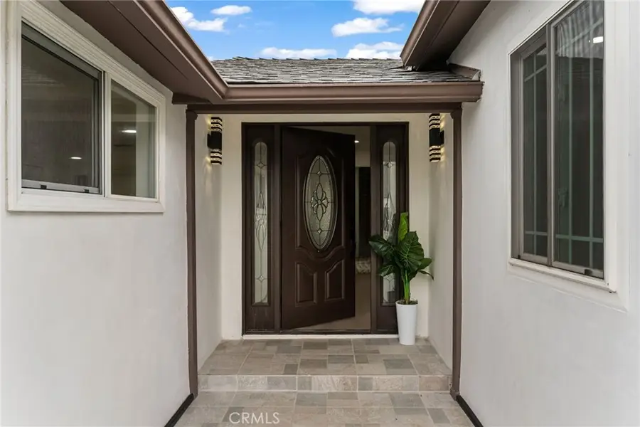 9246 Manzanar, Downey, CA 90240 - #3