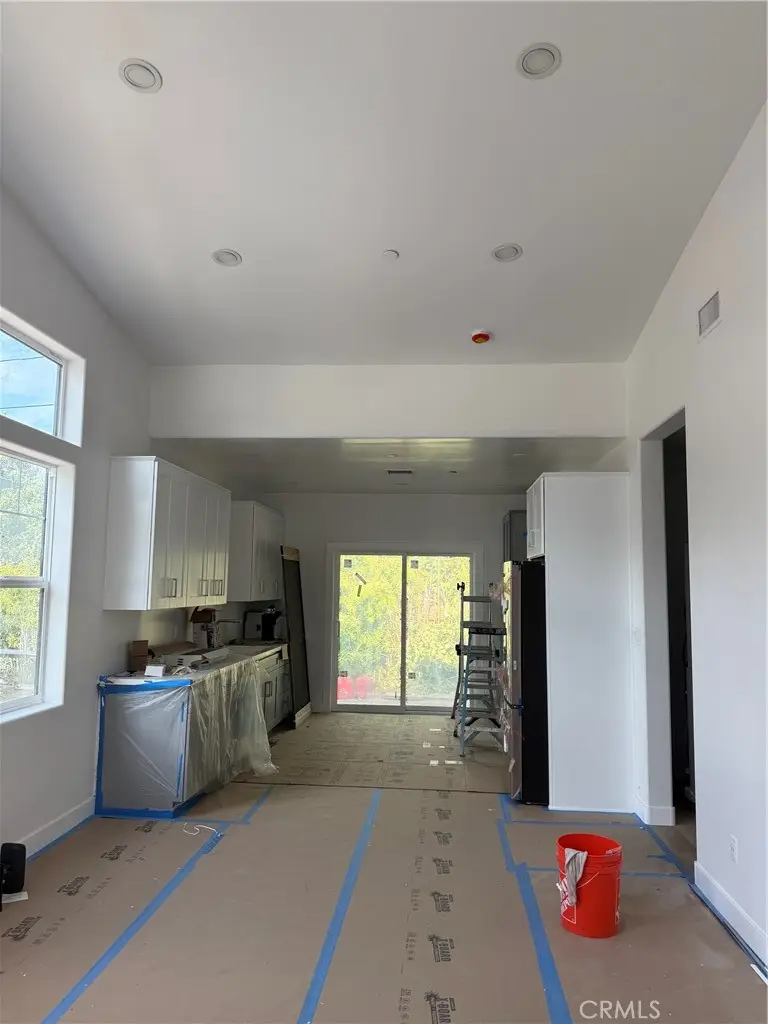 6530 Shoup, West Hills, CA 91307 - #3