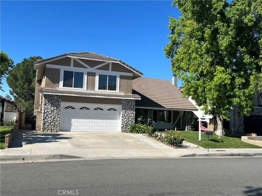 20456 Calhaven, Saugus, CA 91390 - #1