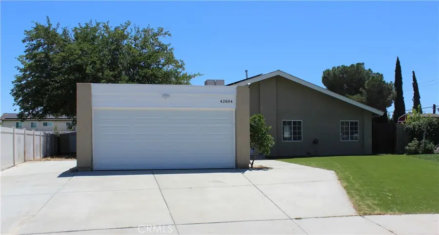 42804 Yew Street, Lancaster, CA 93536 - #2