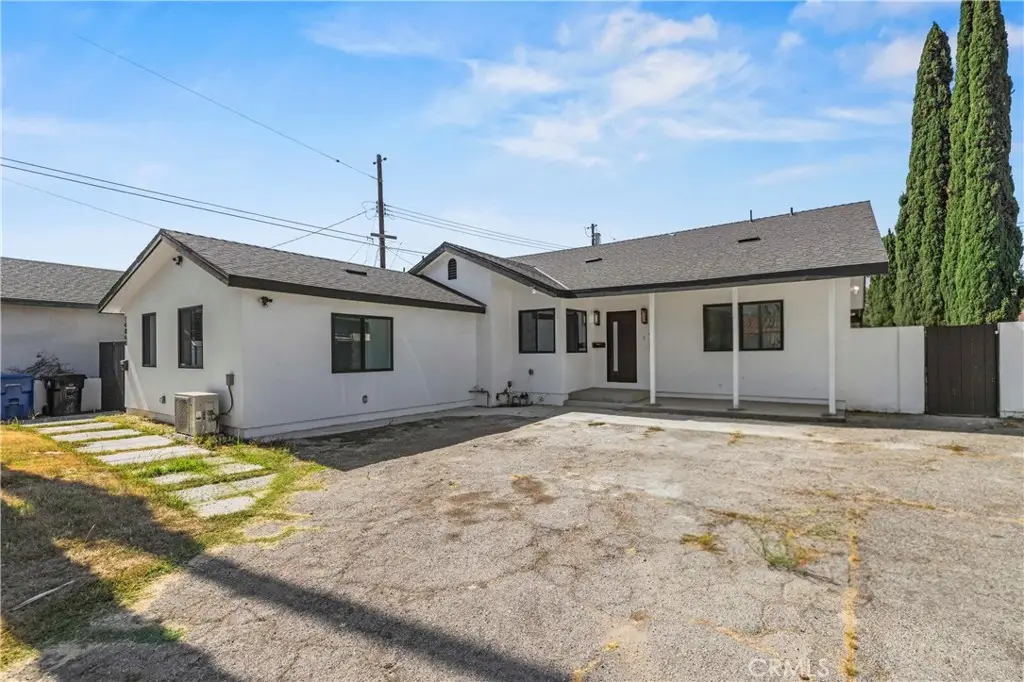 14862 Envoy, Sylmar, CA 91342 - #1