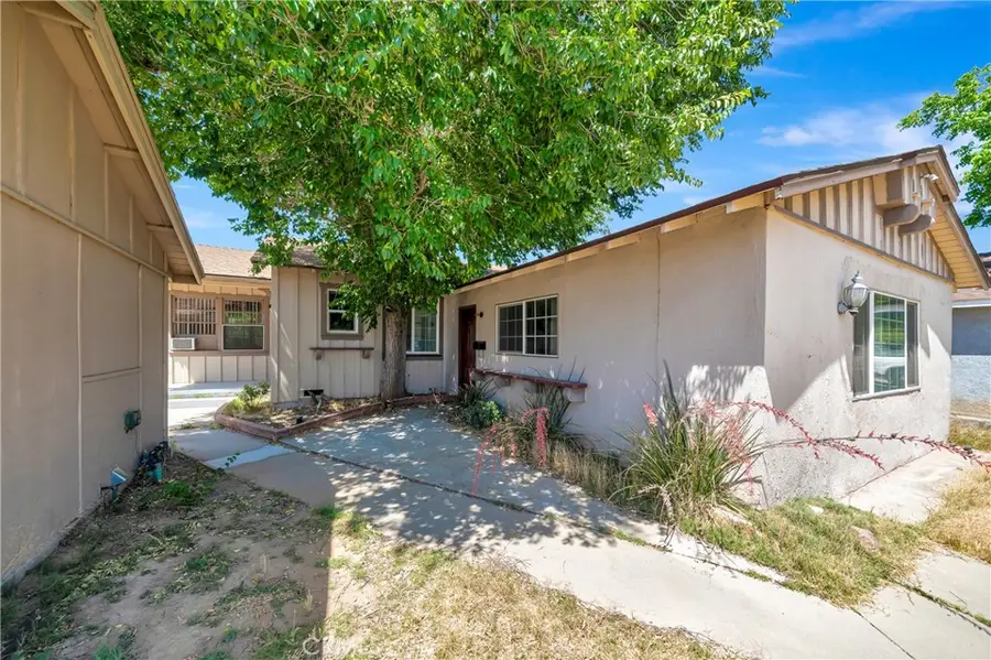 841 W Avenue J9, Lancaster, CA 93534 - #3