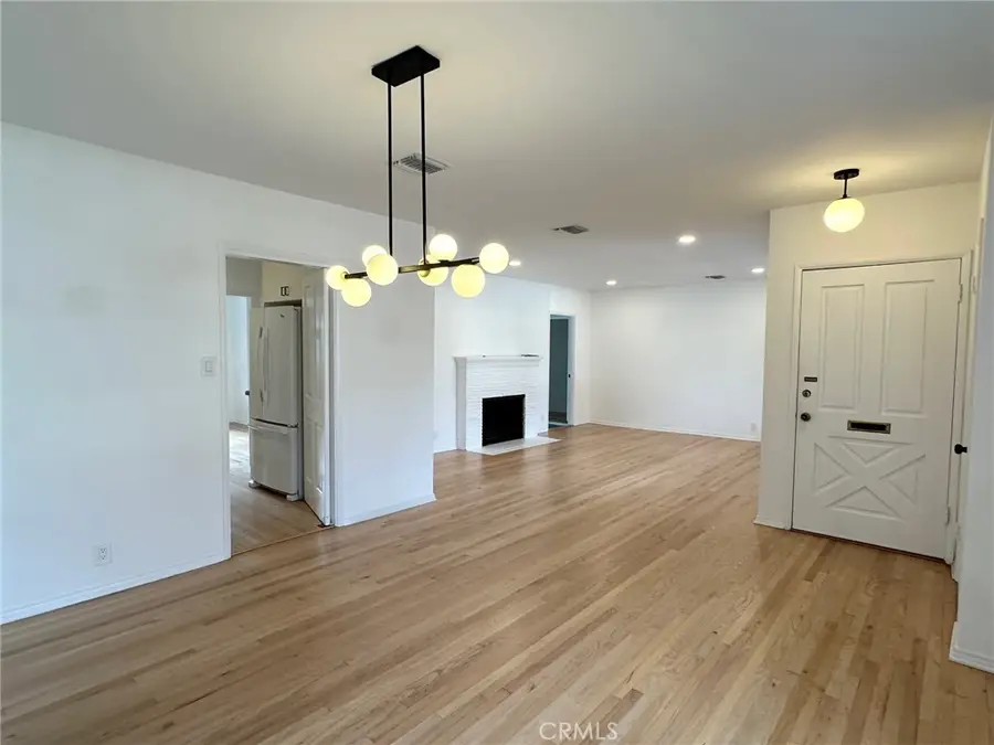 15440 Dickens Street, Sherman Oaks, CA 91403 - #3