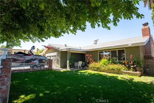 2501 E Avenue R4, Palmdale, CA 93550