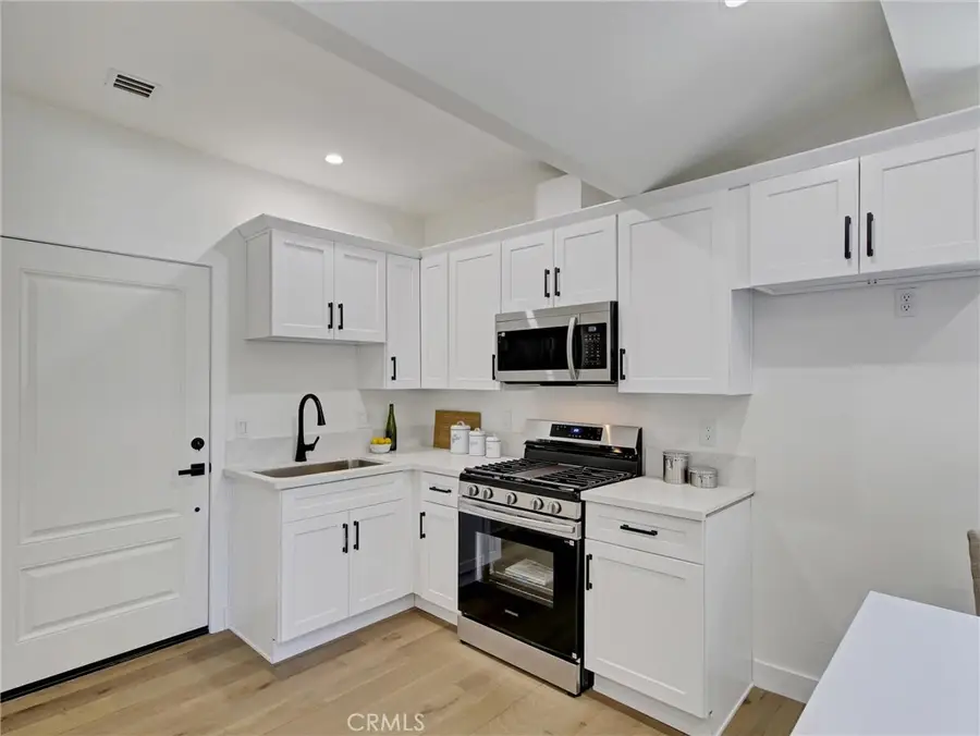 17349 Saticoy, Northridge, CA 91325 - #2