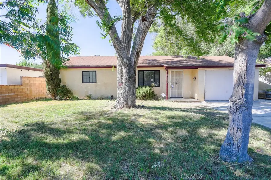 1109 W Lumber Street, Lancaster, CA 93534 - #2