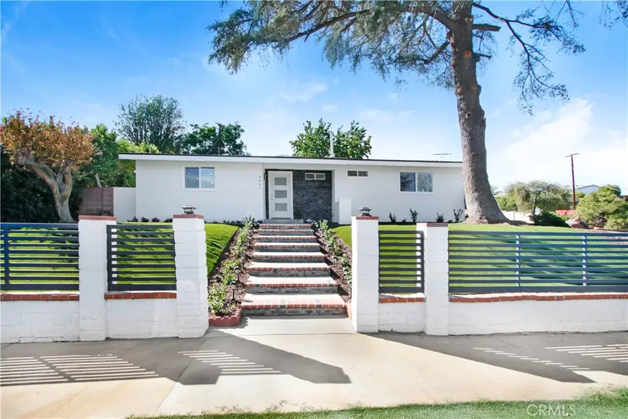 9661 Hayvenhurst Avenue, Northridge, CA 91343 - #3