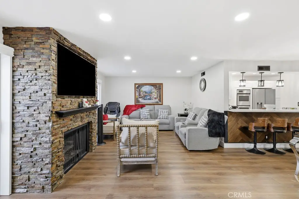 8341 De Soto #15, Canoga Park, CA 91304 - #1