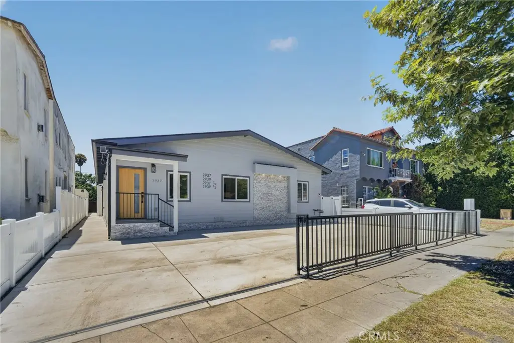 2937 10th, Los Angeles, CA 90018 - #1