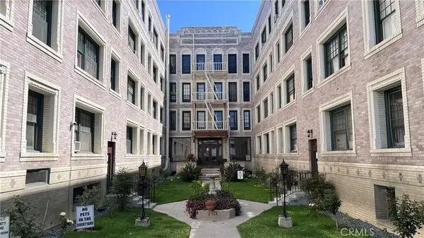 2121 James M Wood Boulevard W #316, Los Angeles, CA 90006