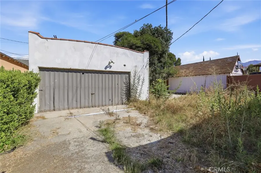 235 W Cedar Ave, Burbank, CA 91502 - #3