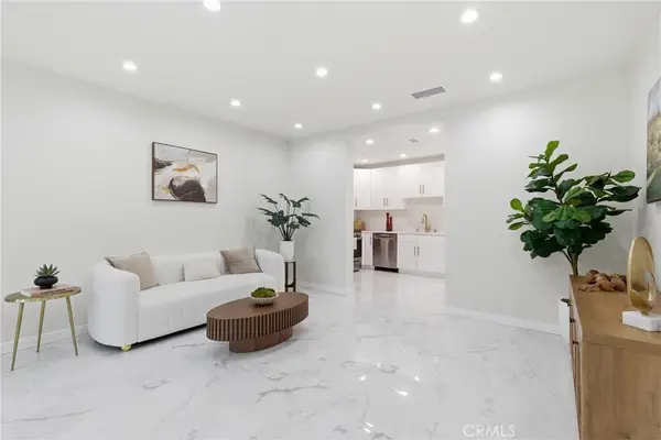 10012 Plainview Avenue, Tujunga, CA 91042