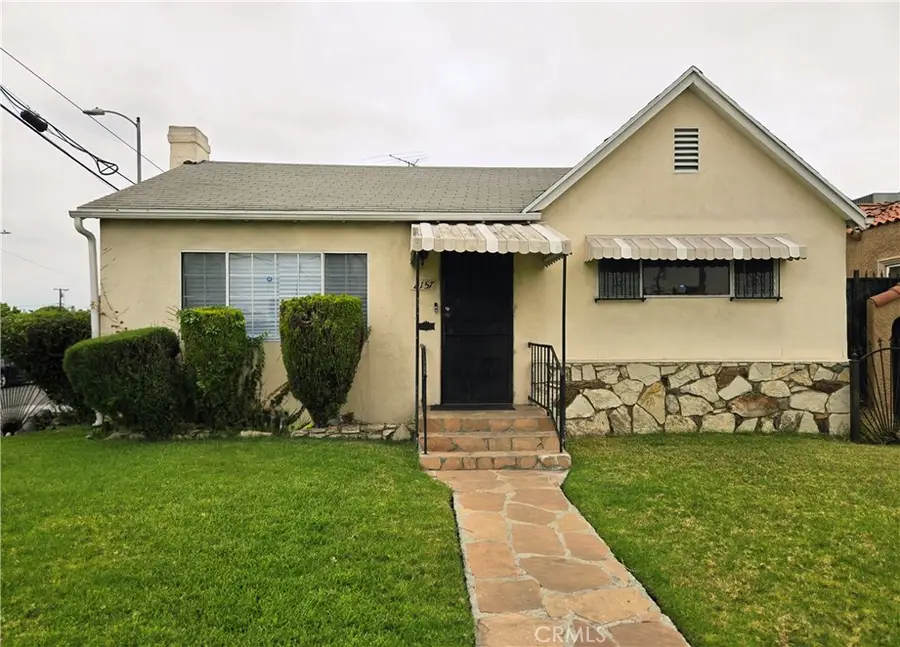 8216 S Van Ness Avenue, Los Angeles, CA 90047 - #3