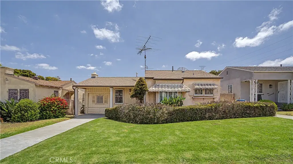 9640 La Salle, Los Angeles, CA 90047 - #1