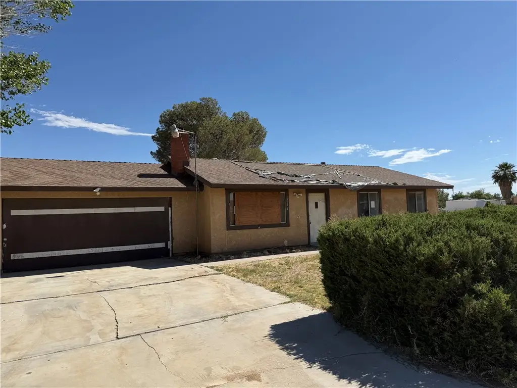 16254 Mossdale, Lancaster, CA 93535 - #1
