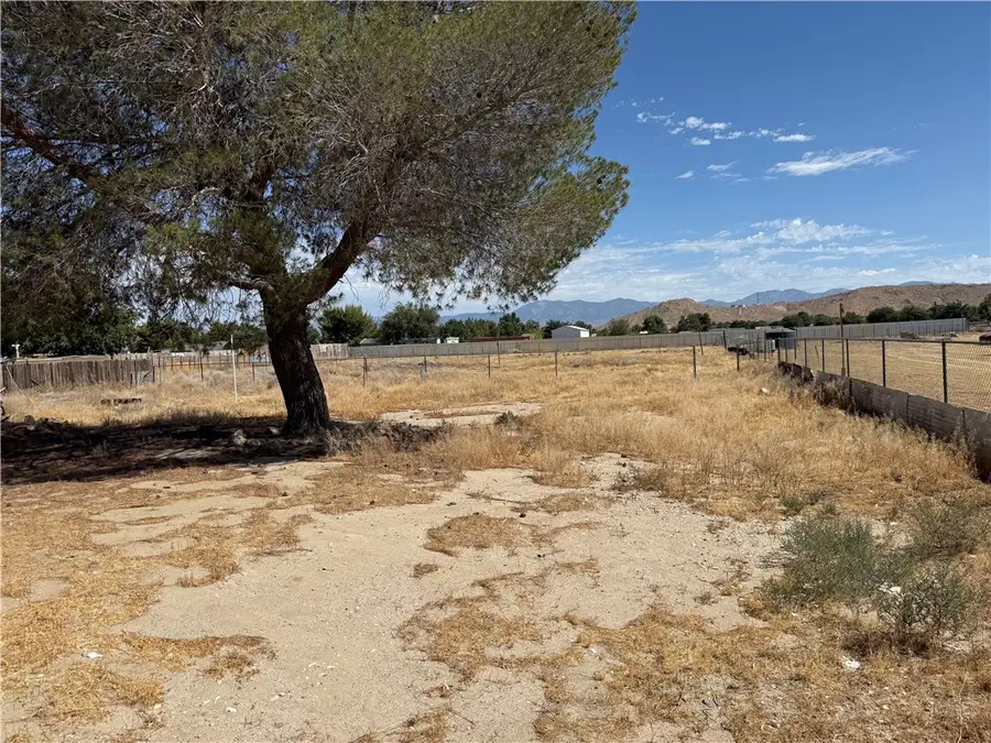 16254 Mossdale, Lancaster, CA 93535 - #3