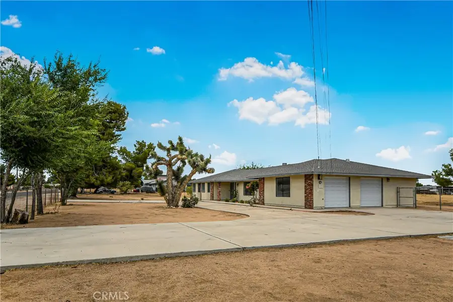 17782 Fresno Street, Hesperia, CA 92345 - #2