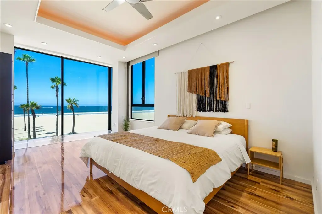 3009 Ocean Front Walk, Venice, CA 90291 - #1