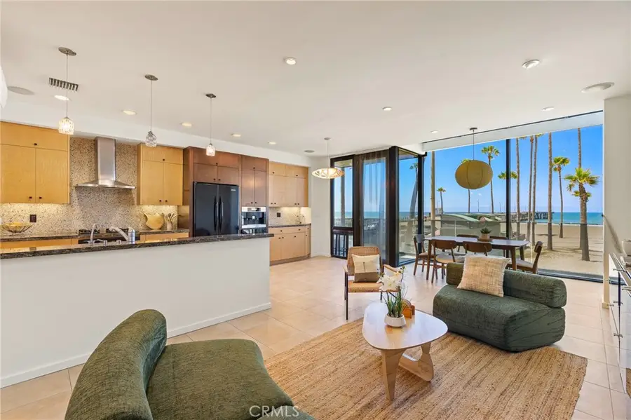 3009 Ocean Front Walk, Venice, CA 90291 - #3