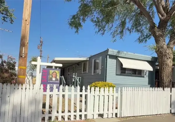 45446 7th Street, Lancaster, CA 93535