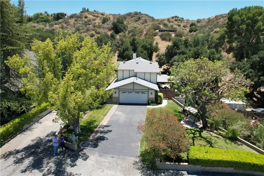 25023 1/2 Everett, Newhall, CA 91321 - #3