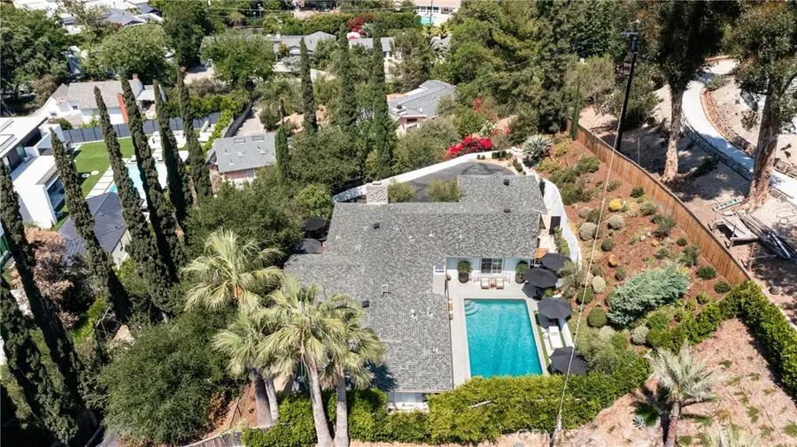 5117 Lubao Avenue, Woodland Hills, CA 91364 - #2