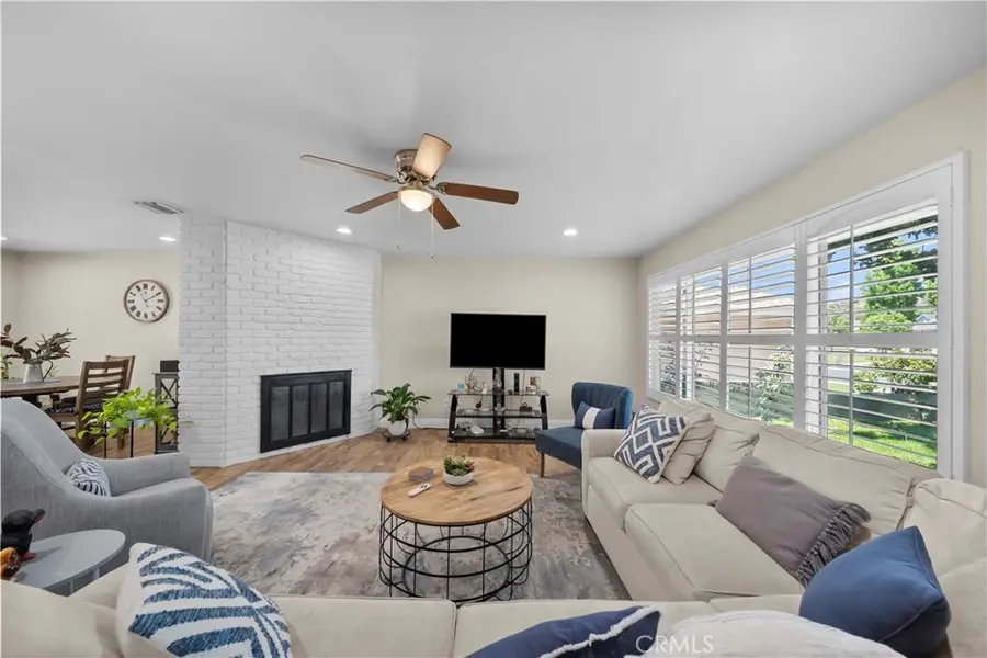 24607 Fourl, Newhall, CA 91321 - #3