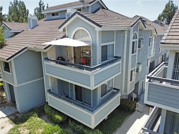 26808 Claudette Street #332, Canyon Country, CA 91351