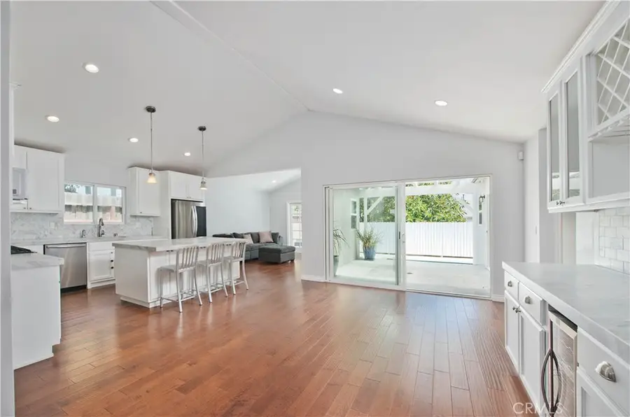 17343 Martha Street, Encino, CA 91316 - #2