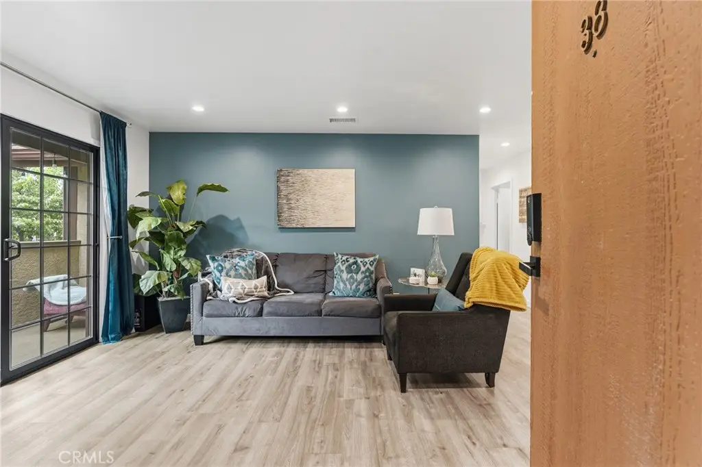 10221 Oklahoma Avenue #38, Chatsworth, CA 91311 - #1