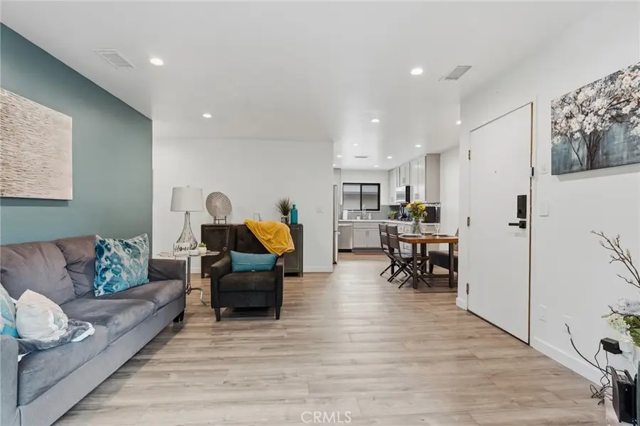 10221 Oklahoma Avenue #38, Chatsworth, CA 91311 - #3
