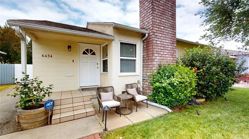 6434 Blewett Avenue, Van Nuys, CA 91406 - #1