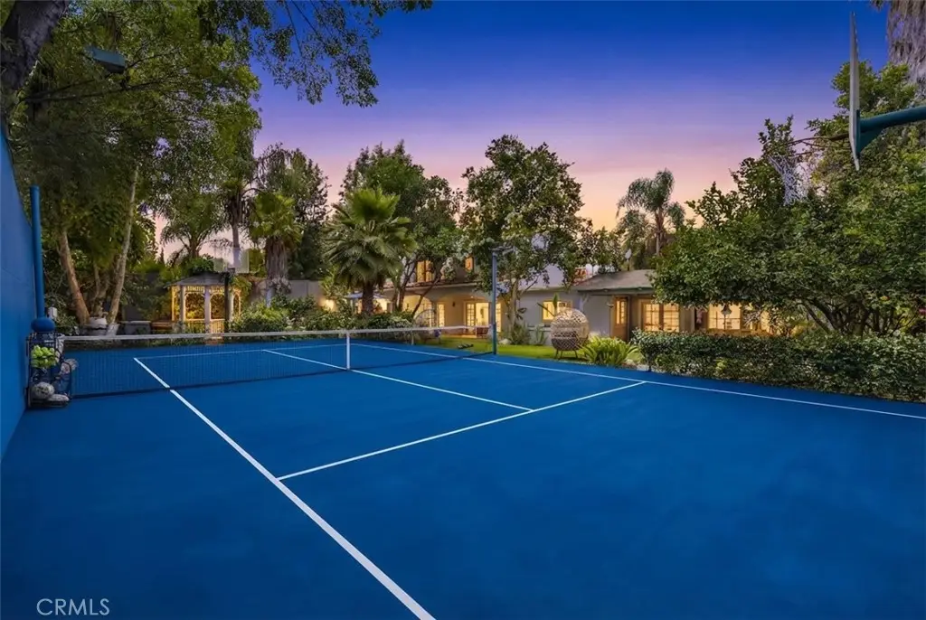 19436 Hatteras Street, Tarzana, CA 91356 - #1