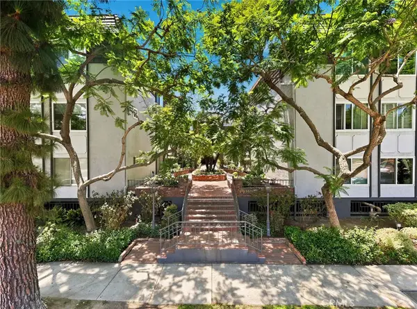 5870 Green Valley, Culver City, CA 90230