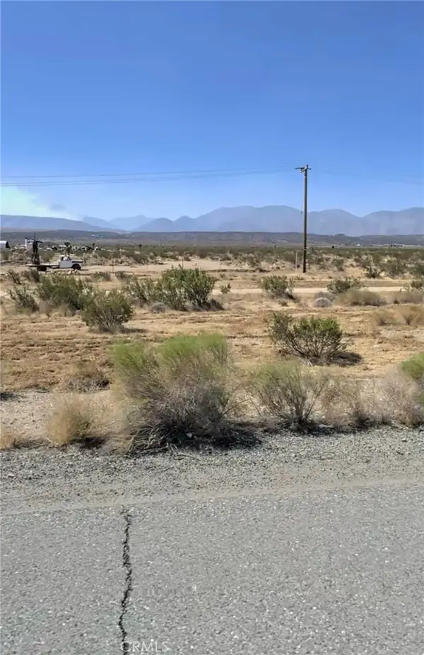 181 Ste Vic Pb Highway, Palmdale, CA 93591