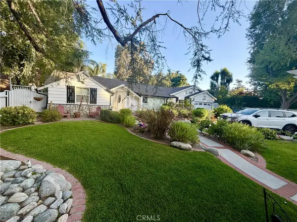 23352 Ostronic, Woodland Hills, CA 91367