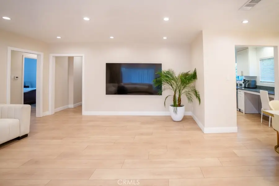 15500 Chatsworth Street, San Fernando, CA 91345 - #3