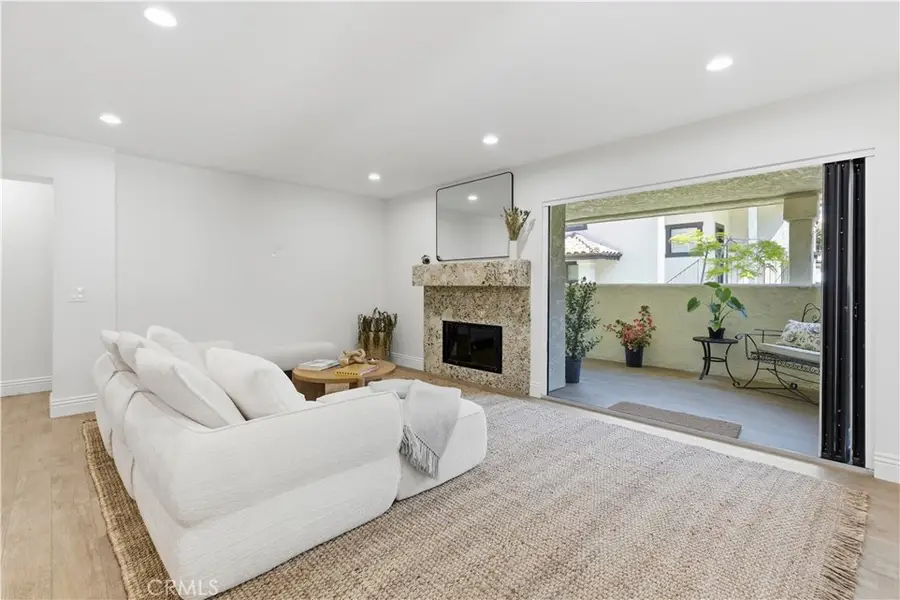 1973 Majorca, Oxnard, CA 93035 - #3